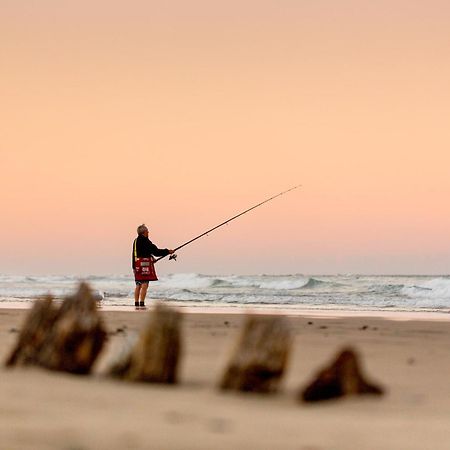 ホテル Woolgoolga Lakeside Holiday Park エクステリア 写真