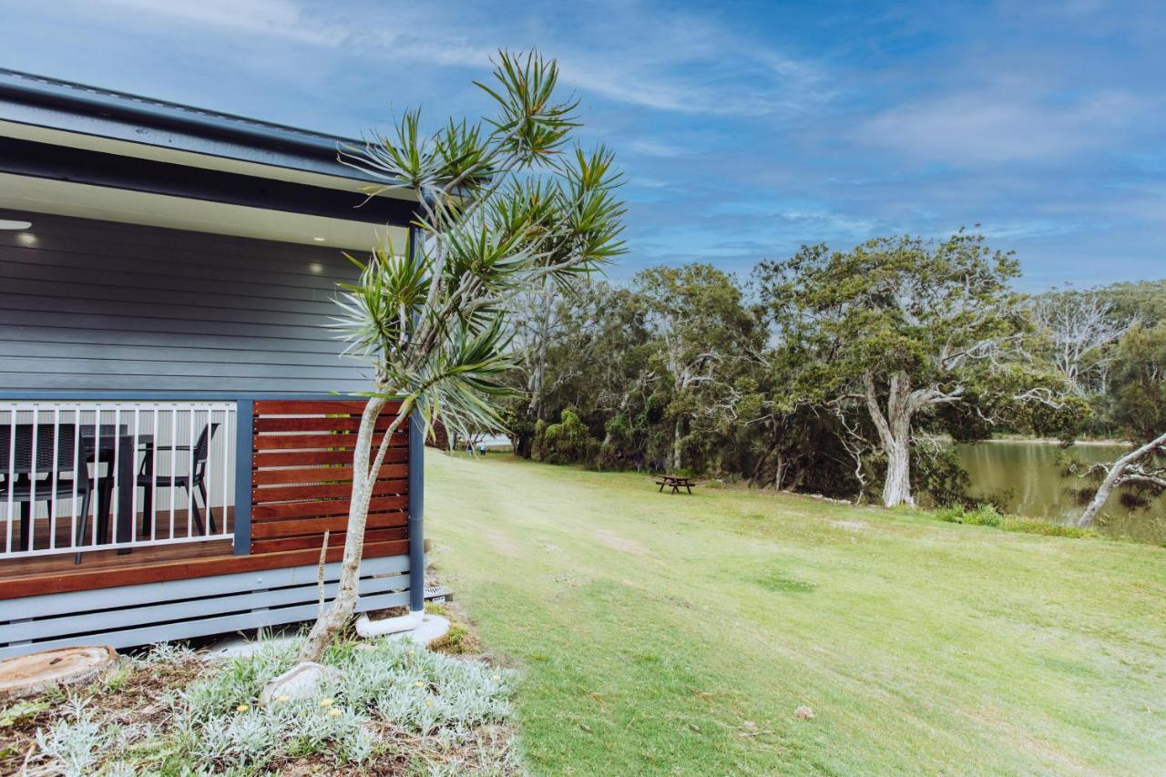 ホテル Woolgoolga Lakeside Holiday Park エクステリア 写真