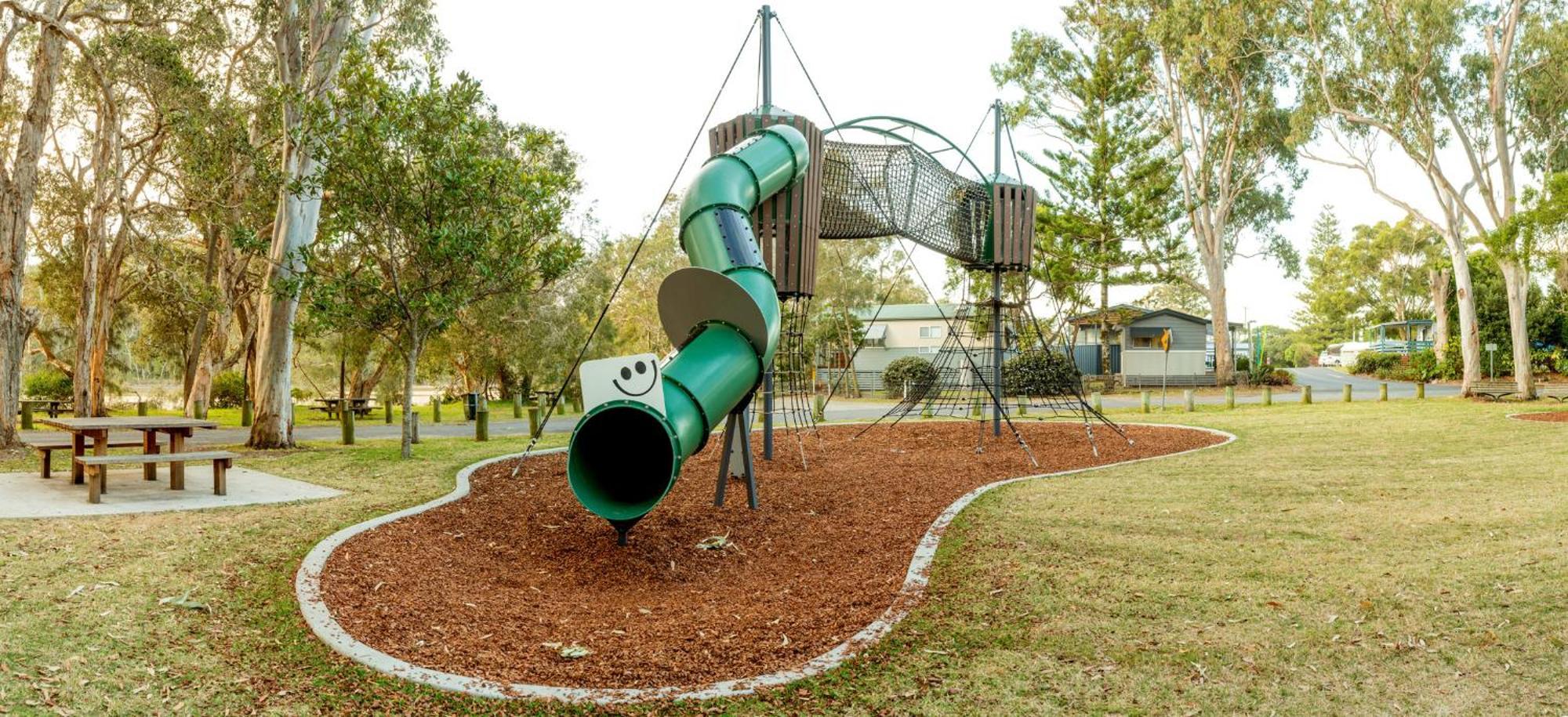 ホテル Woolgoolga Lakeside Holiday Park エクステリア 写真